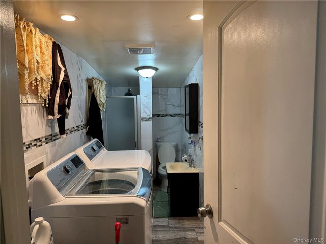 10736 109th Street, Richmond Hill, NY 11419