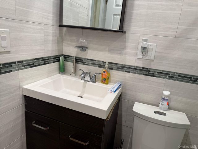 10736 109th Street, Richmond Hill, NY 11419