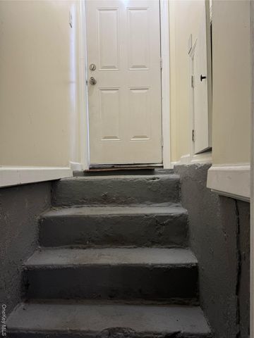 10736 109th Street, Richmond Hill, NY 11419