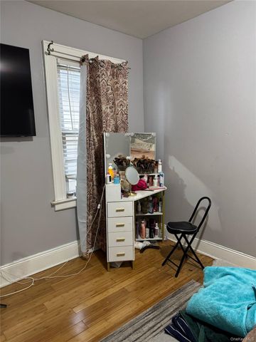 10736 109th Street, Richmond Hill, NY 11419