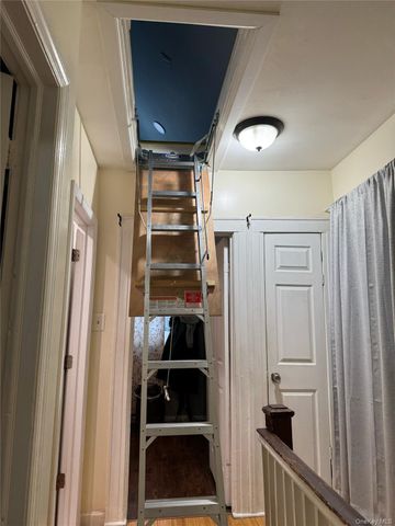 10736 109th Street, Richmond Hill, NY 11419