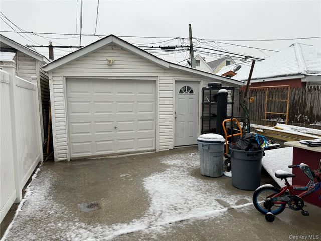 10736 109th Street, Richmond Hill, NY 11419