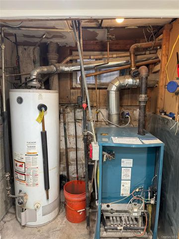 10736 109th Street, Richmond Hill, NY 11419