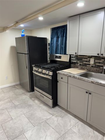 10736 109th Street, Richmond Hill, NY 11419