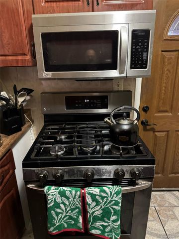 10736 109th Street, Richmond Hill, NY 11419