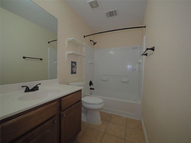 324 Hidden Brook LN, Round Rock, TX 78665