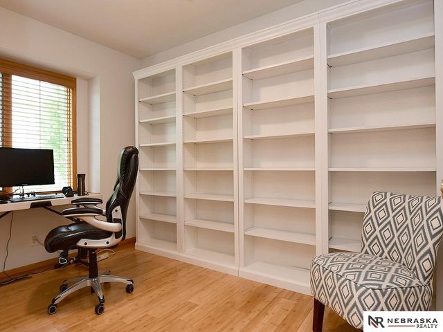 1601 Blackhawk Circle, Lincoln, NE 68521