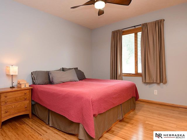 1601 Blackhawk Circle, Lincoln, NE 68521