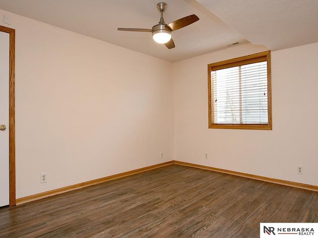 1601 Blackhawk Circle, Lincoln, NE 68521