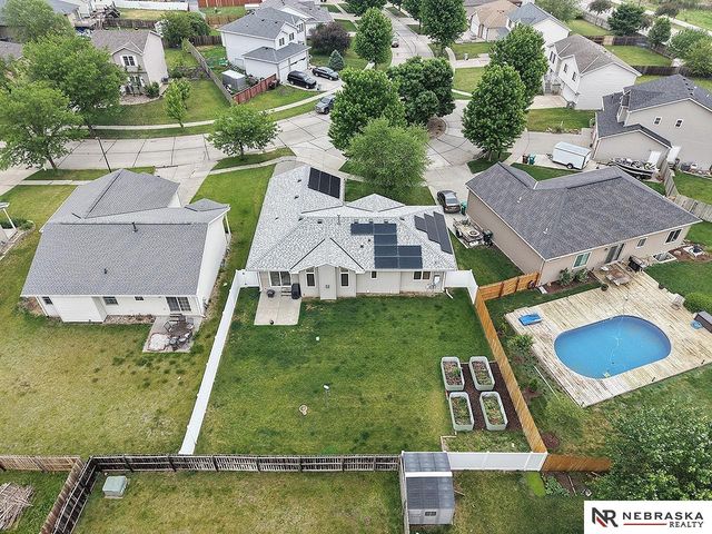 1601 Blackhawk Circle, Lincoln, NE 68521
