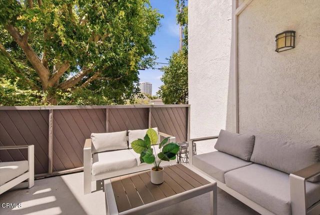 10720 Ohio Avenue 1, Los Angeles, CA 90024