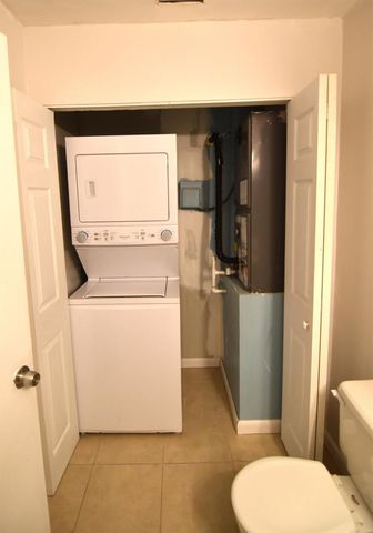 3 Crossings Circle B, Boynton Beach, FL 33435