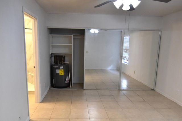 3 Crossings Circle B, Boynton Beach, FL 33435