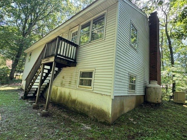 71 Shepard Rd, Sturbridge, MA 01566