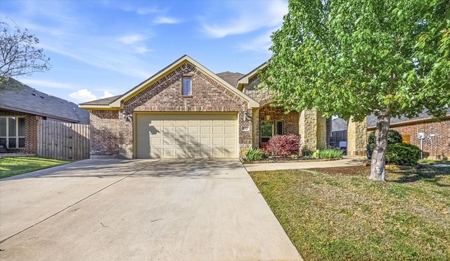 8421 Bonanza Street, Aubrey, TX 76227