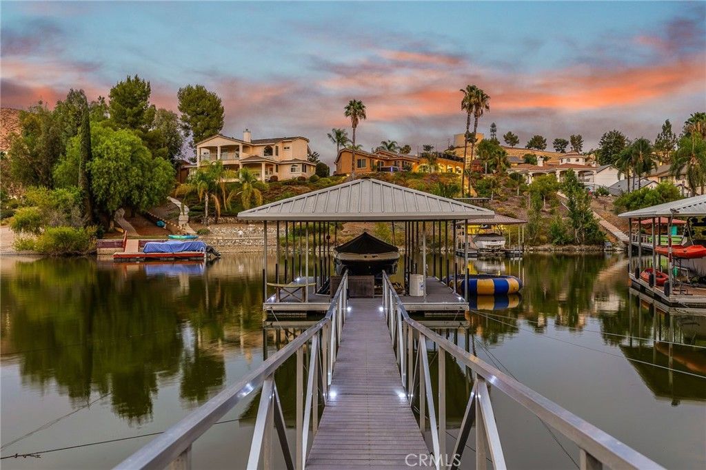 22084 San Joaquin W, Canyon Lake, CA 92587 — photo 2