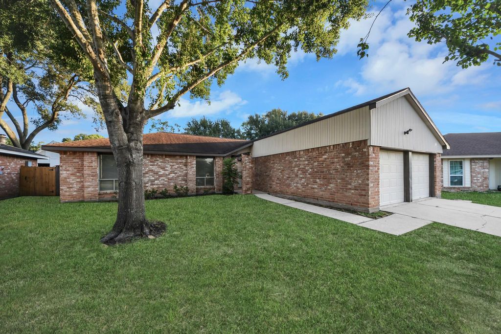 14110 Eventide Drive, Cypress, TX 77429