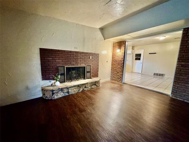 7721 S Ross Avenue, Oklahoma City, OK 73159