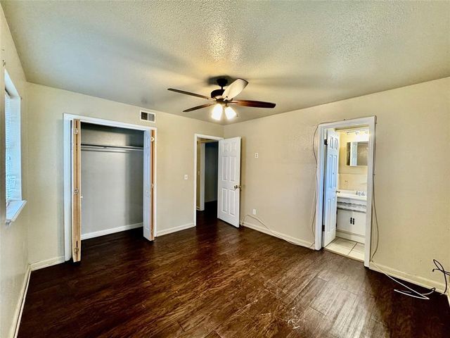 7721 S Ross Avenue, Oklahoma City, OK 73159