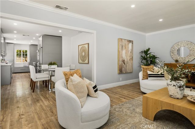 1147 W 10th, Santa Ana, CA 92703