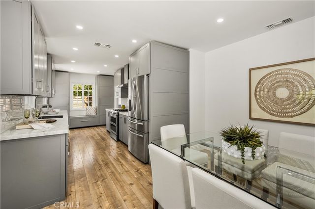 1147 W 10th, Santa Ana, CA 92703