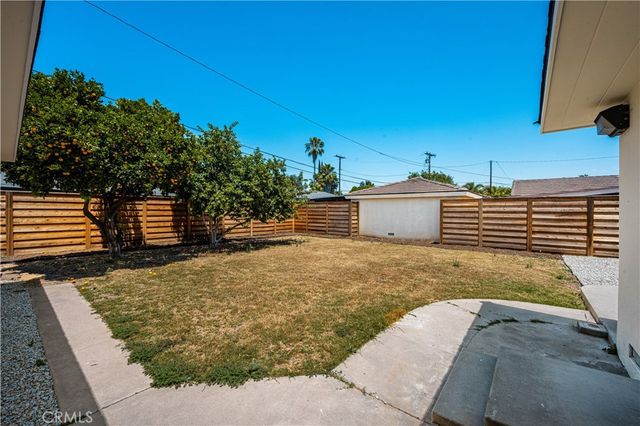 1147 W 10th, Santa Ana, CA 92703