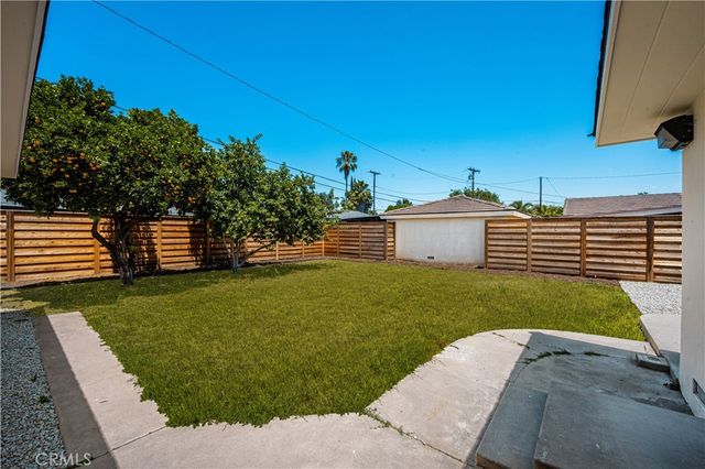 1147 W 10th, Santa Ana, CA 92703