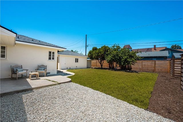 1147 W 10th, Santa Ana, CA 92703