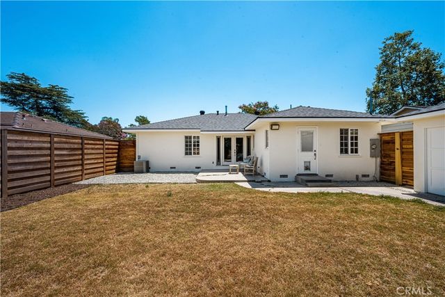 1147 W 10th, Santa Ana, CA 92703