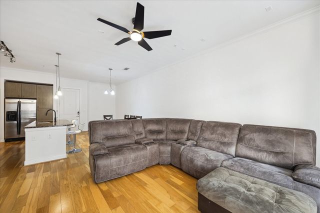 300 St Joseph Parkway 203, Houston, TX 77002