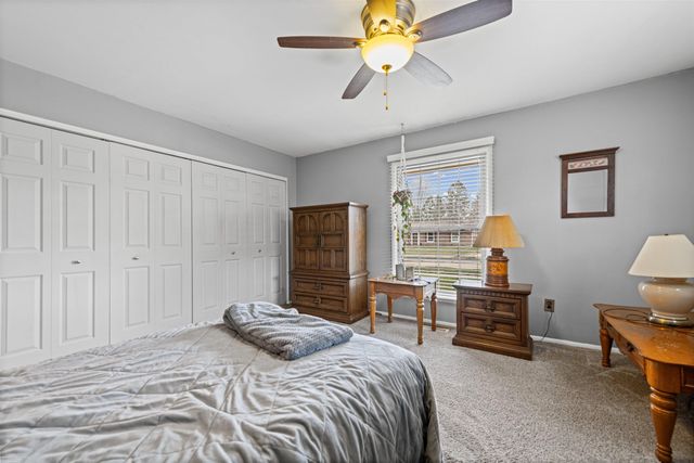 25312 Saint Christopher St Street, Harrison Twp, MI 48045