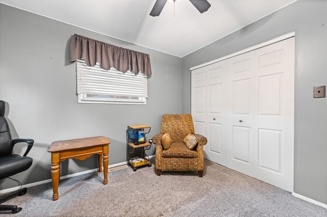 25312 Saint Christopher St Street, Harrison Twp, MI 48045