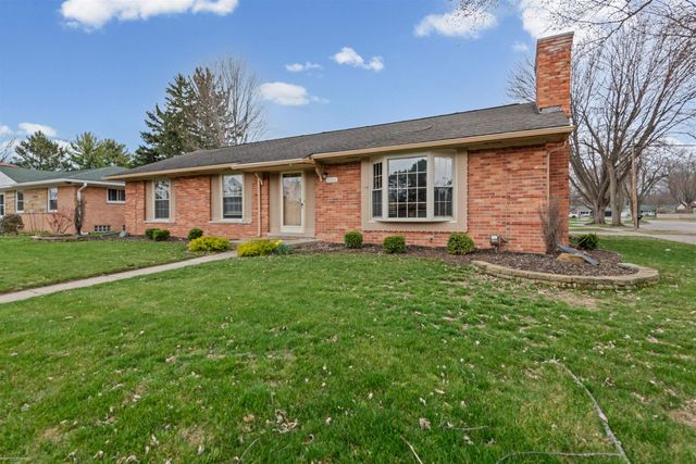 25312 Saint Christopher St Street, Harrison Twp, MI 48045