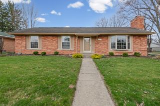 25312 Saint Christopher St Street, Harrison Twp, MI 48045