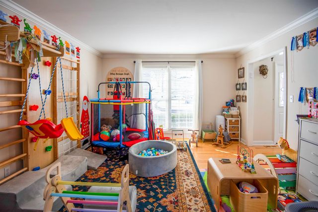 17 Briar Oaks Drive, Huntington, WV 25704