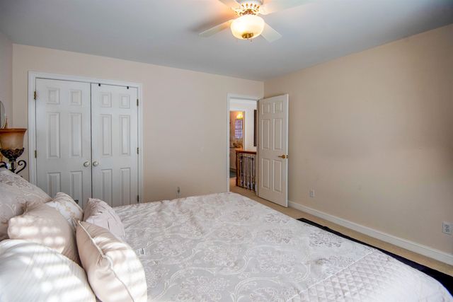 17 Briar Oaks Drive, Huntington, WV 25704