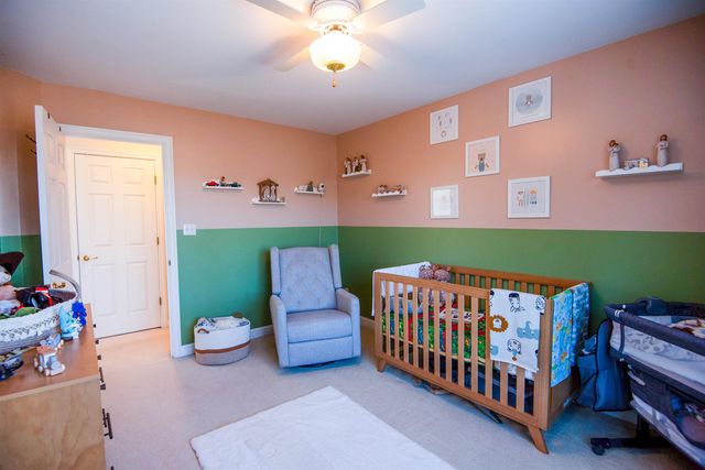 17 Briar Oaks Drive, Huntington, WV 25704