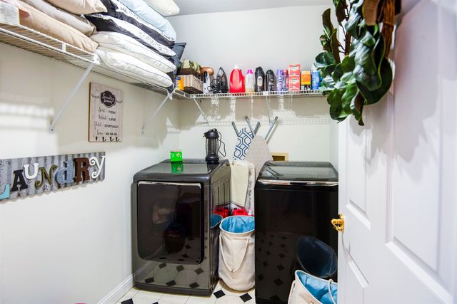 17 Briar Oaks Drive, Huntington, WV 25704