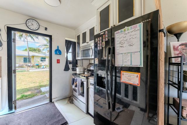 1409 NW 24th Avenue, Fort Lauderdale, FL 33311