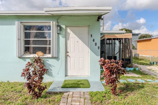 1409 NW 24th Avenue, Fort Lauderdale, FL 33311