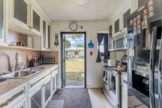 1409 NW 24th Avenue, Fort Lauderdale, FL 33311