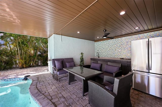 109 6TH STREET N A & B, Bradenton Beach, FL 34217