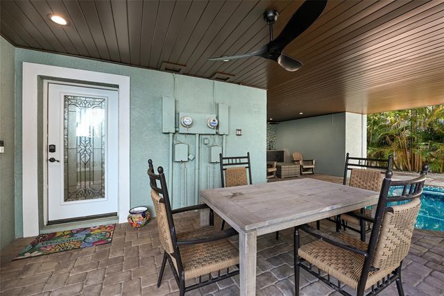 109 6TH STREET N A & B, Bradenton Beach, FL 34217