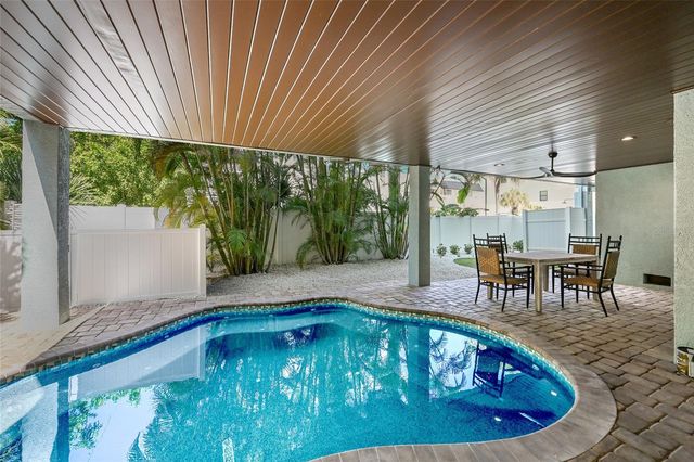 109 6TH STREET N A & B, Bradenton Beach, FL 34217