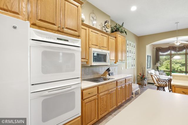 13233 Downey Trail, Apple Valley, MN 55124