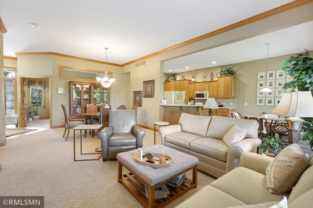13233 Downey Trail, Apple Valley, MN 55124
