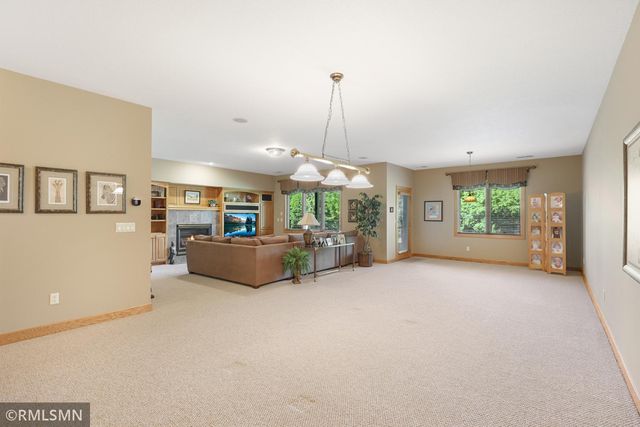 13233 Downey Trail, Apple Valley, MN 55124