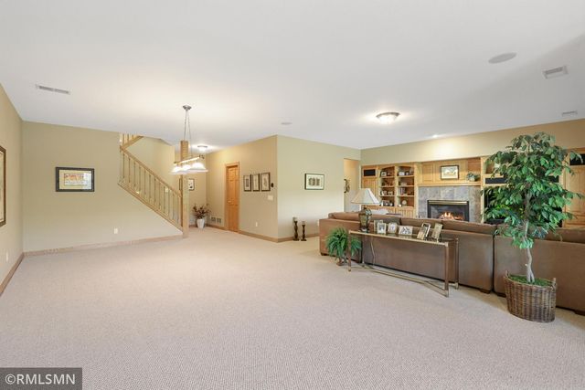 13233 Downey Trail, Apple Valley, MN 55124