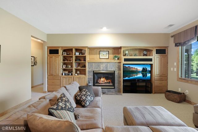 13233 Downey Trail, Apple Valley, MN 55124
