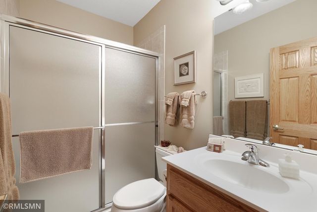 13233 Downey Trail, Apple Valley, MN 55124